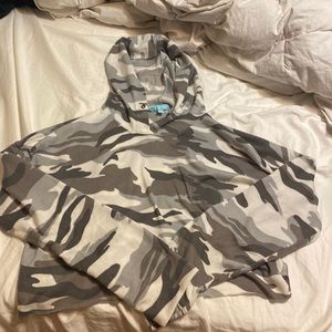 Long sleeve crop top with hood